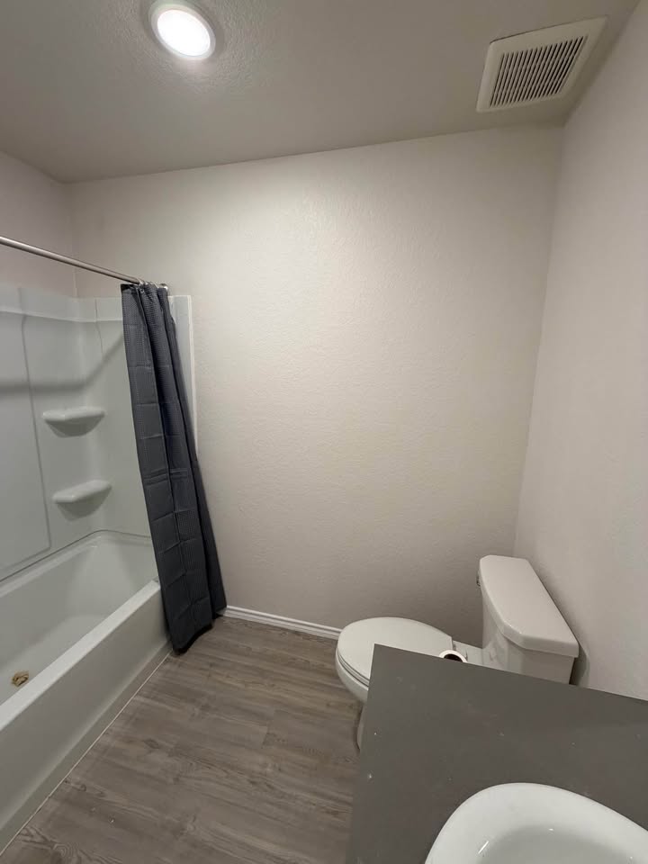 Bathroom detail