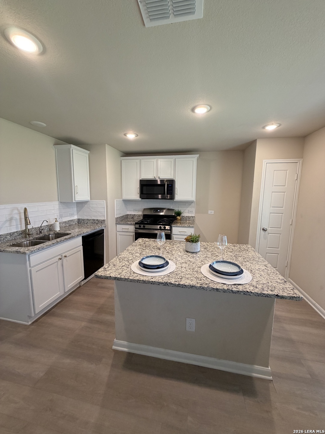 Kitchen with island